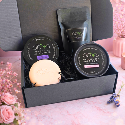 Limited edition Appreciation Box featuring natural skincare Mother’s Day gift set with relax bath salts, evening lavender moisturiser and Himalayan rose soap, presented in a ribboned gift box with dried lavender.
