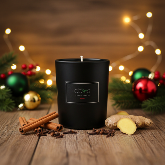 Christmas candle with cinnamon, clove and ginger essential oils in a glass jar, hand-poured with coconut and rapeseed wax, cosy festive scent by Obvs Skincare