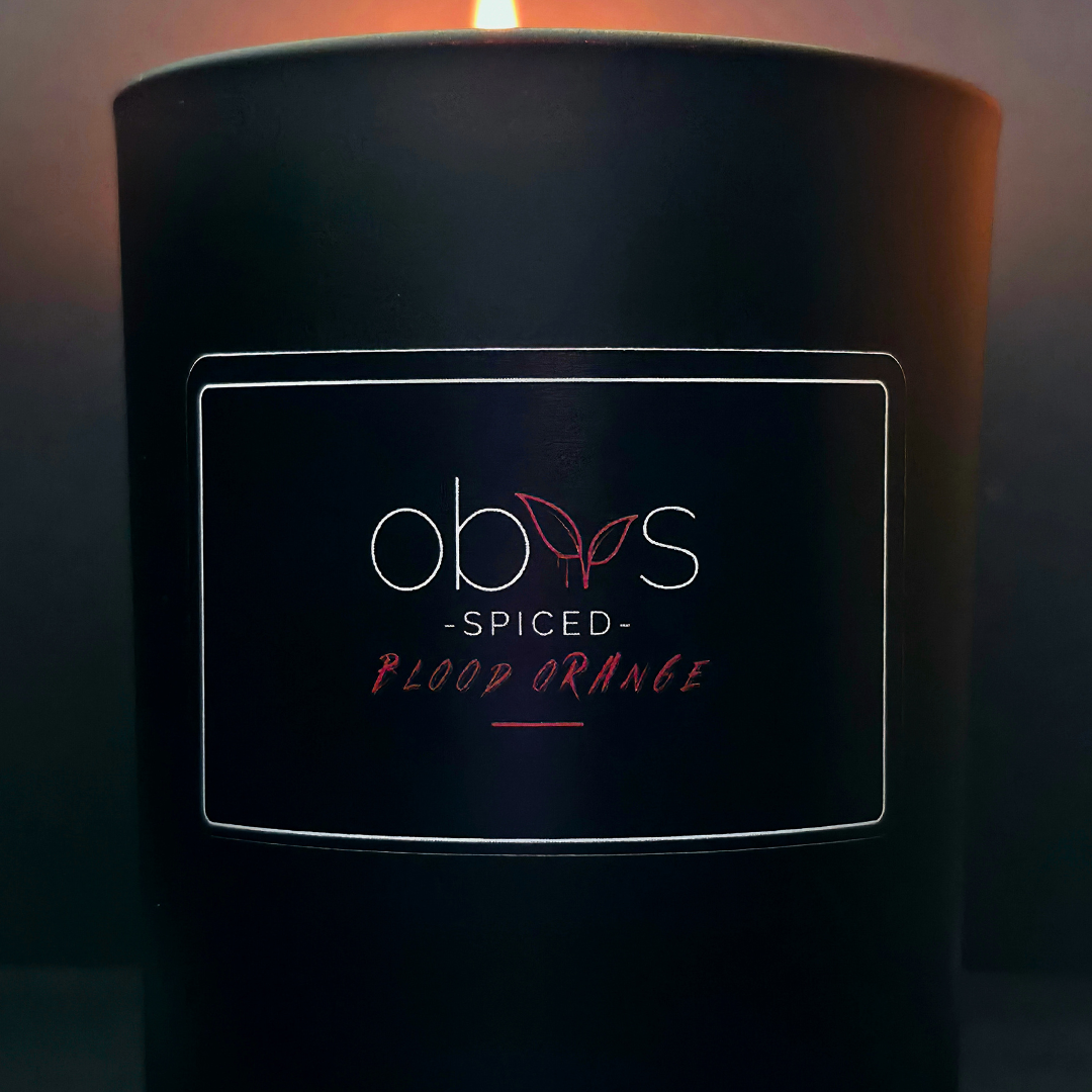 Spiced Blood Orange Halloween candle with blood orange, cinnamon, clove & cedarwood. Natural wax, cosy nights in, spooky autumn vibes
